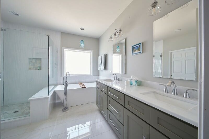 Tips to Renovate a Bathroom on a Budget